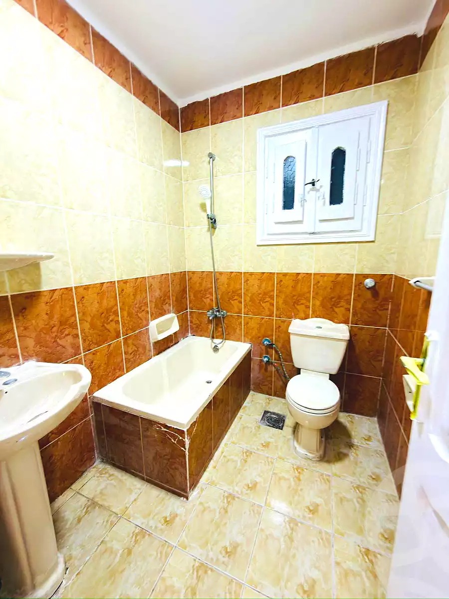 https://aqarmap.com.eg/en/listing/7323792-for-sale-alexandria-al-agamy-shataa-el-nakheel