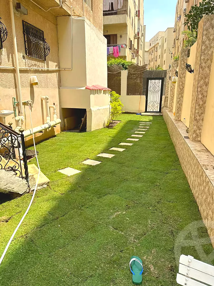 https://aqarmap.com.eg/ar/listing/7323895-for-sale-cairo-new-cairo-el-narges-el-narges-omarat-street-79