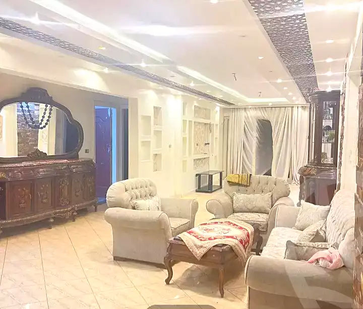https://aqarmap.com.eg/en/listing/7324150-for-sale-alexandria-camp-cesar-el-gaish-rd