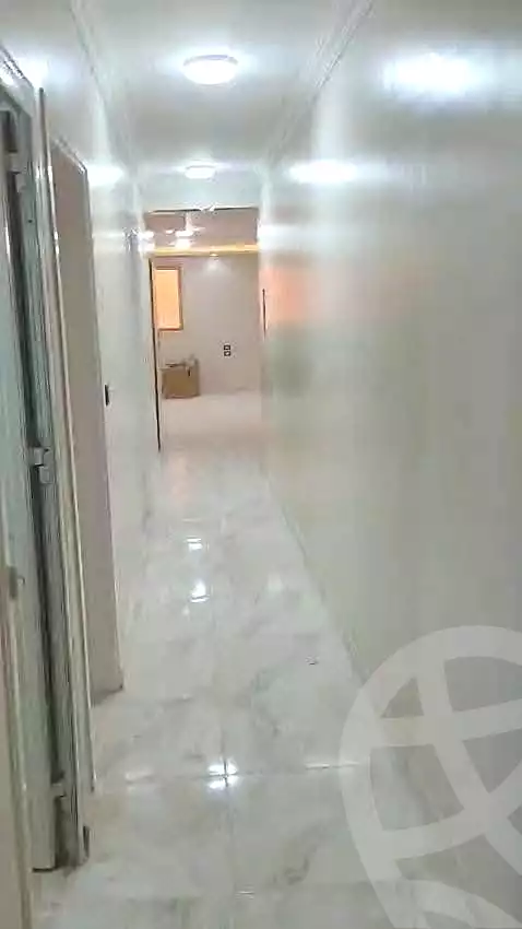 https://aqarmap.com.eg/ar/listing/7324563-for-sale-cairo-el-haram-el-lebeny-soltan-khattab-st