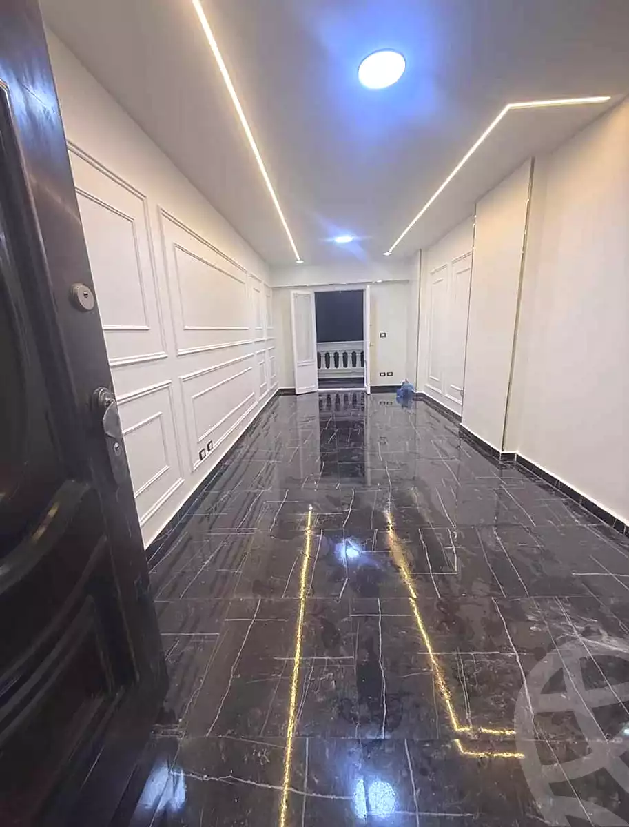 https://aqarmap.com.eg/ar/listing/7325102-for-sale-alexandria-sydy-bshr-sydy-bshr-bhry