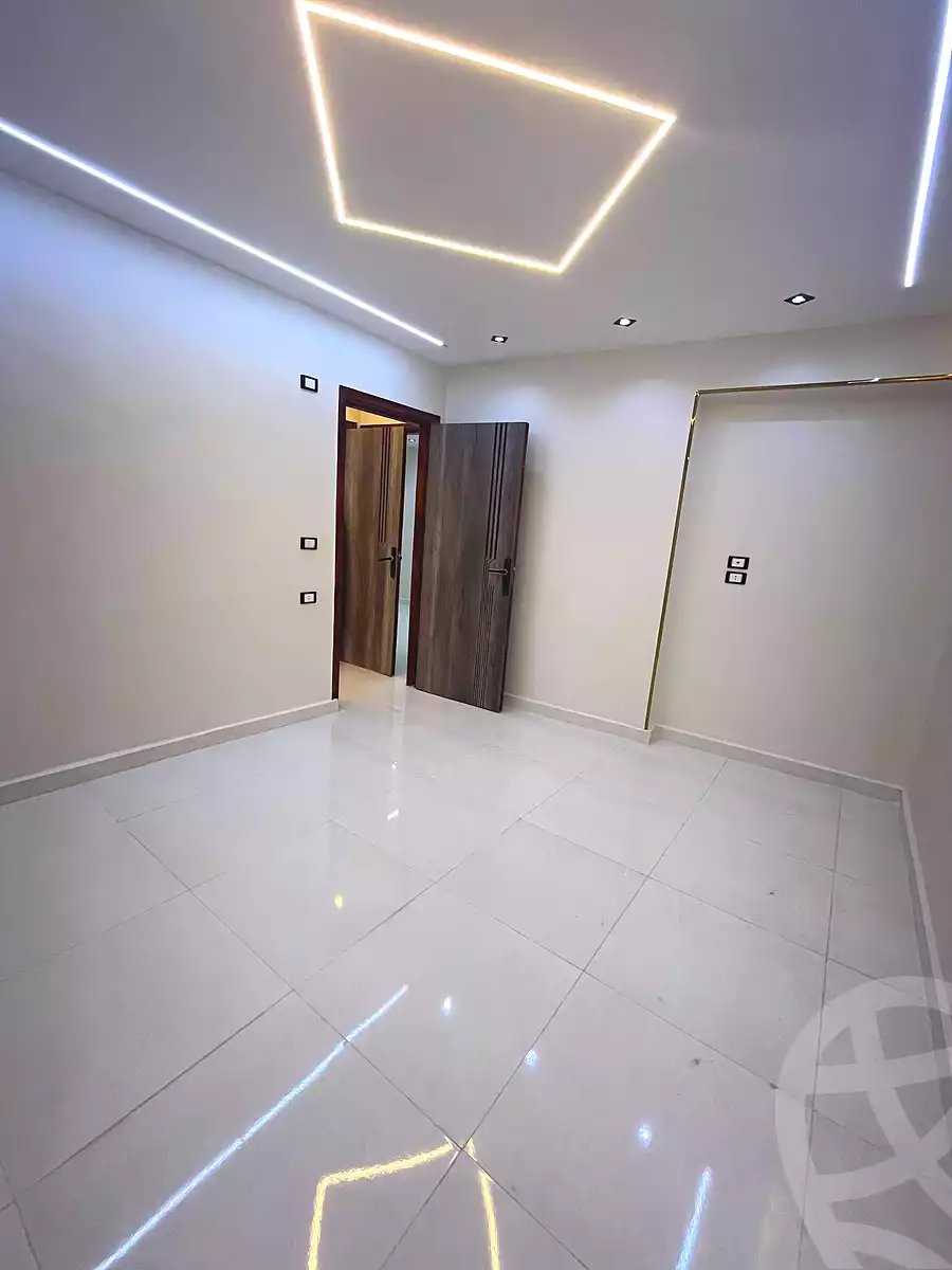 https://aqarmap.com.eg/ar/listing/7325284-for-sale-cairo-elnozha-Streettt-27