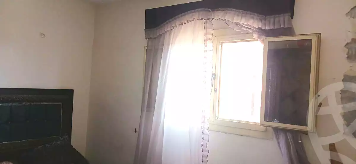 https://aqarmap.com.eg/en/listing/7325296-for-sale-alexandria-moharram-bey-el-rasafa-st