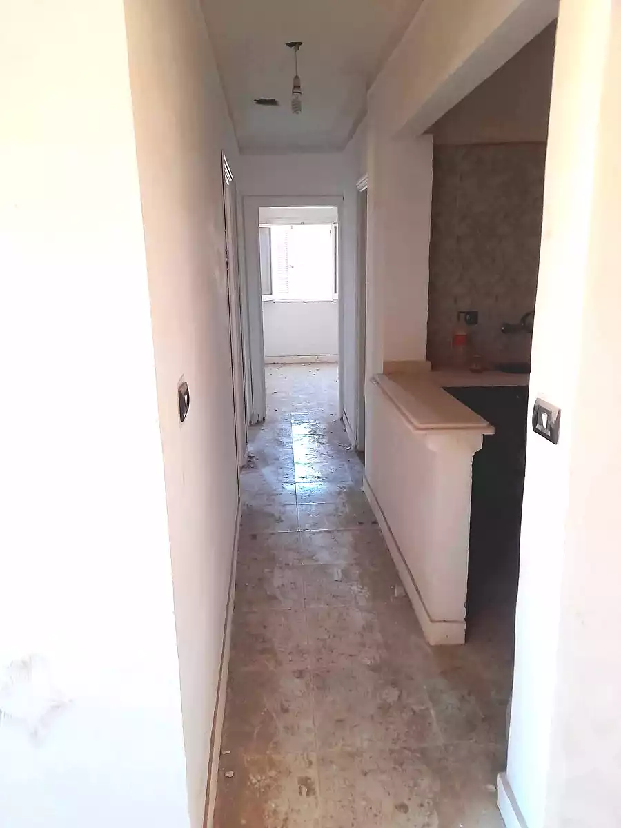 https://aqarmap.com.eg/en/listing/7325558-for-sale-alexandria-al-agamy-bw-ywsf