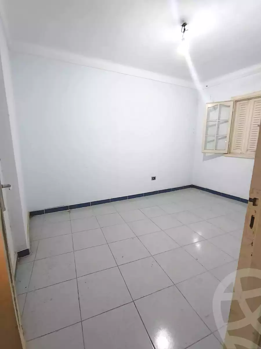 https://aqarmap.com.eg/ar/listing/7325715-for-rent-alexandria-miami-mohammed-galal-hammad-st