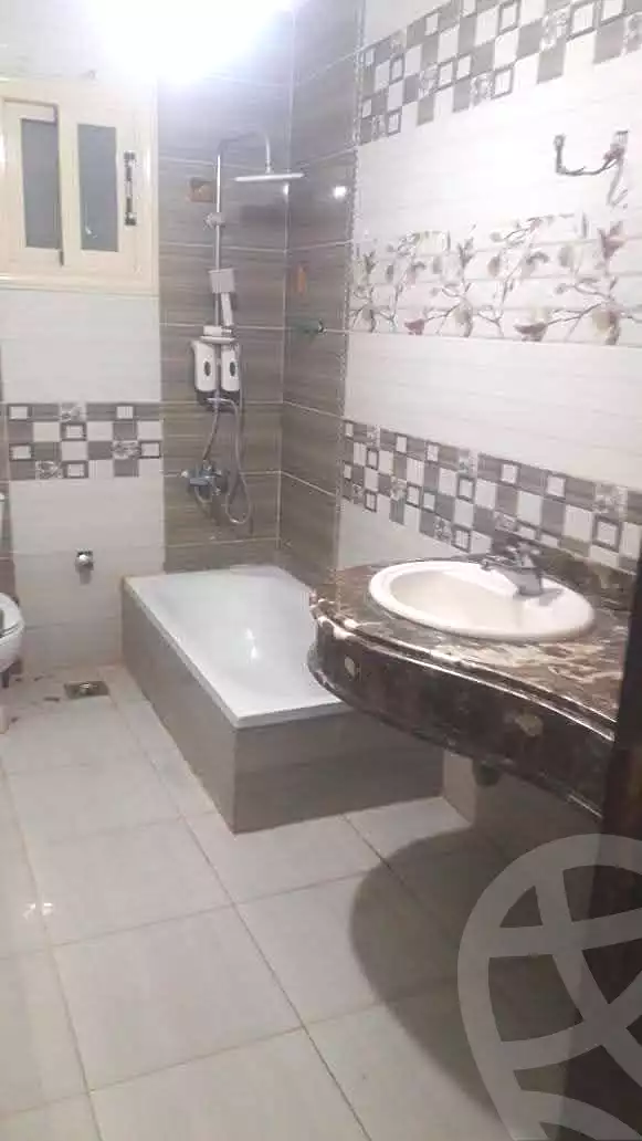 https://aqarmap.com.eg/ar/listing/7325738-for-sale-cairo-helwan-hadayek-helwan-el-teraa-st