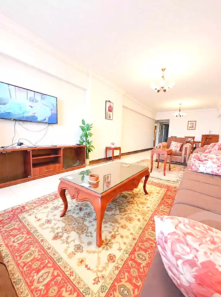 https://aqarmap.com.eg/ar/listing/7325876-for-rent-alexandria-el-montazah-compounds-in-el-montazah-cecilia-compound