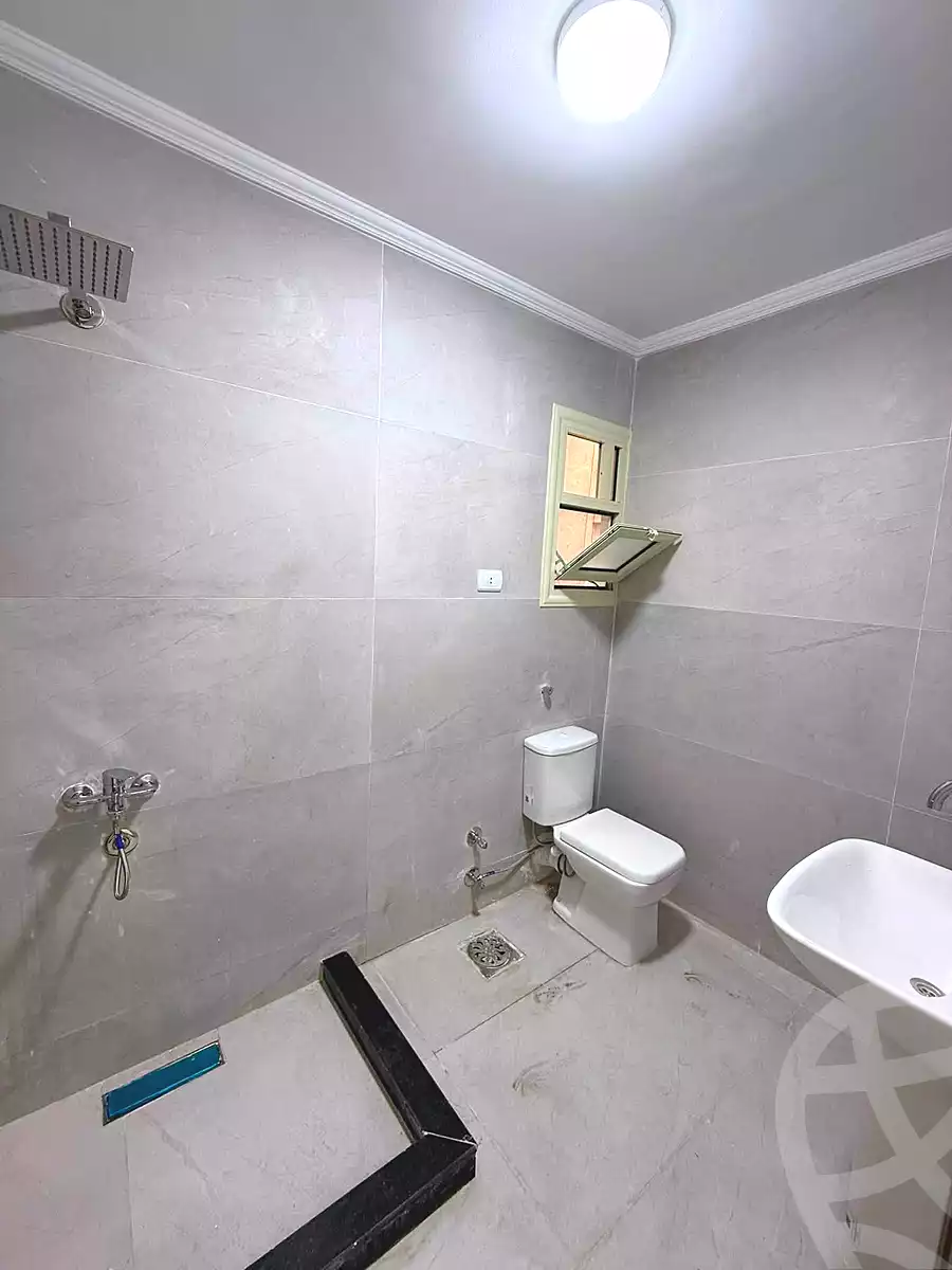 https://aqarmap.com.eg/en/listing/7326140-for-sale-alexandria-sydy-bshr-sydy-bshr-bhry-shr-mhmwd-l-yswy