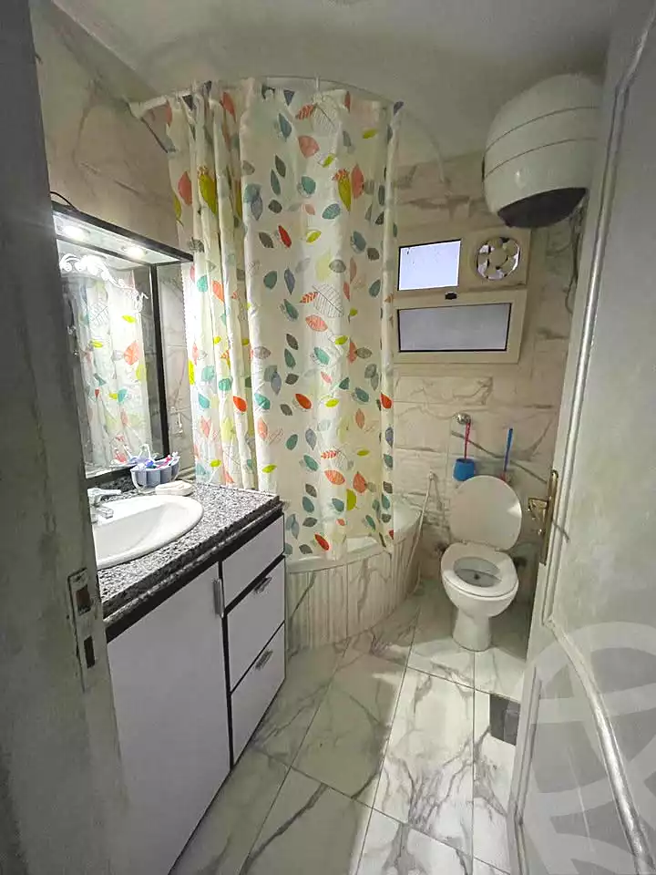 https://aqarmap.com.eg/ar/listing/7326214-for-sale-alexandria-ganaklis