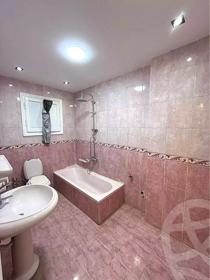 https://aqarmap.com.eg/ar/listing/7326361-for-sale-alexandria-sydy-bshr-sydy-bshr-bhry-shr-mhmwd-l-yswy