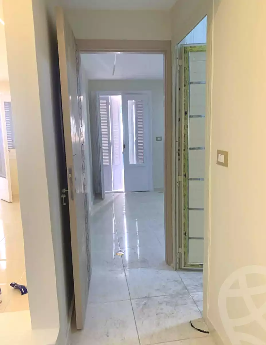https://aqarmap.com.eg/ar/listing/7327100-for-sale-alexandria-miami-45-street