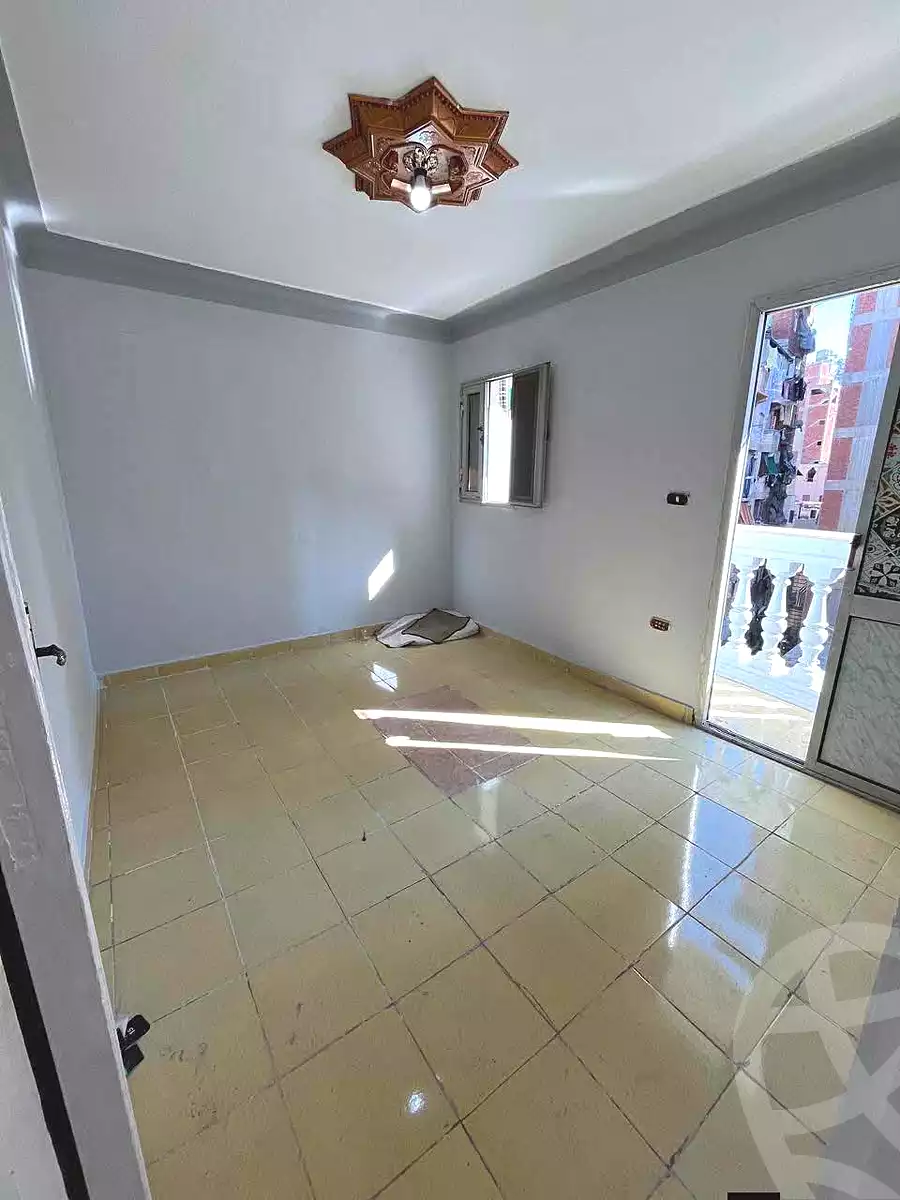 https://aqarmap.com.eg/en/listing/7327636-for-sale-alexandria-bahray-el-anfoshy-al-mosafer-khana-st