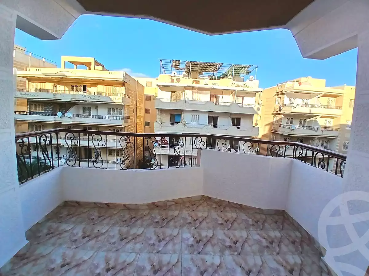 https://aqarmap.com.eg/en/listing/7327649-for-sale-alexandria-al-agamy-shataa-el-nakheel