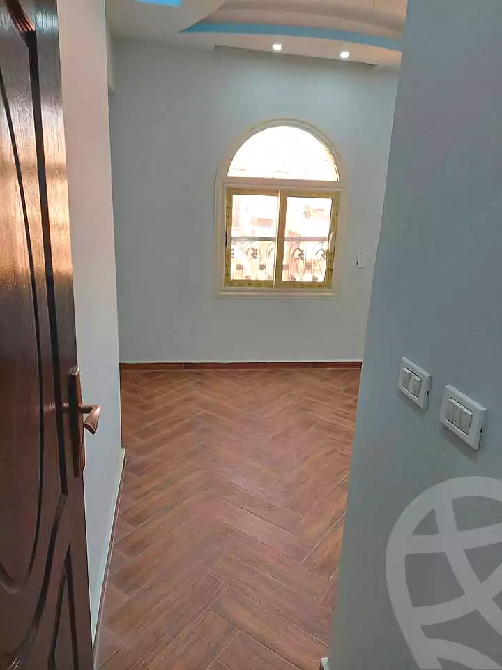 https://aqarmap.com.eg/ar/listing/7327993-for-sale-alexandria-lsywf-el-daraeb-st