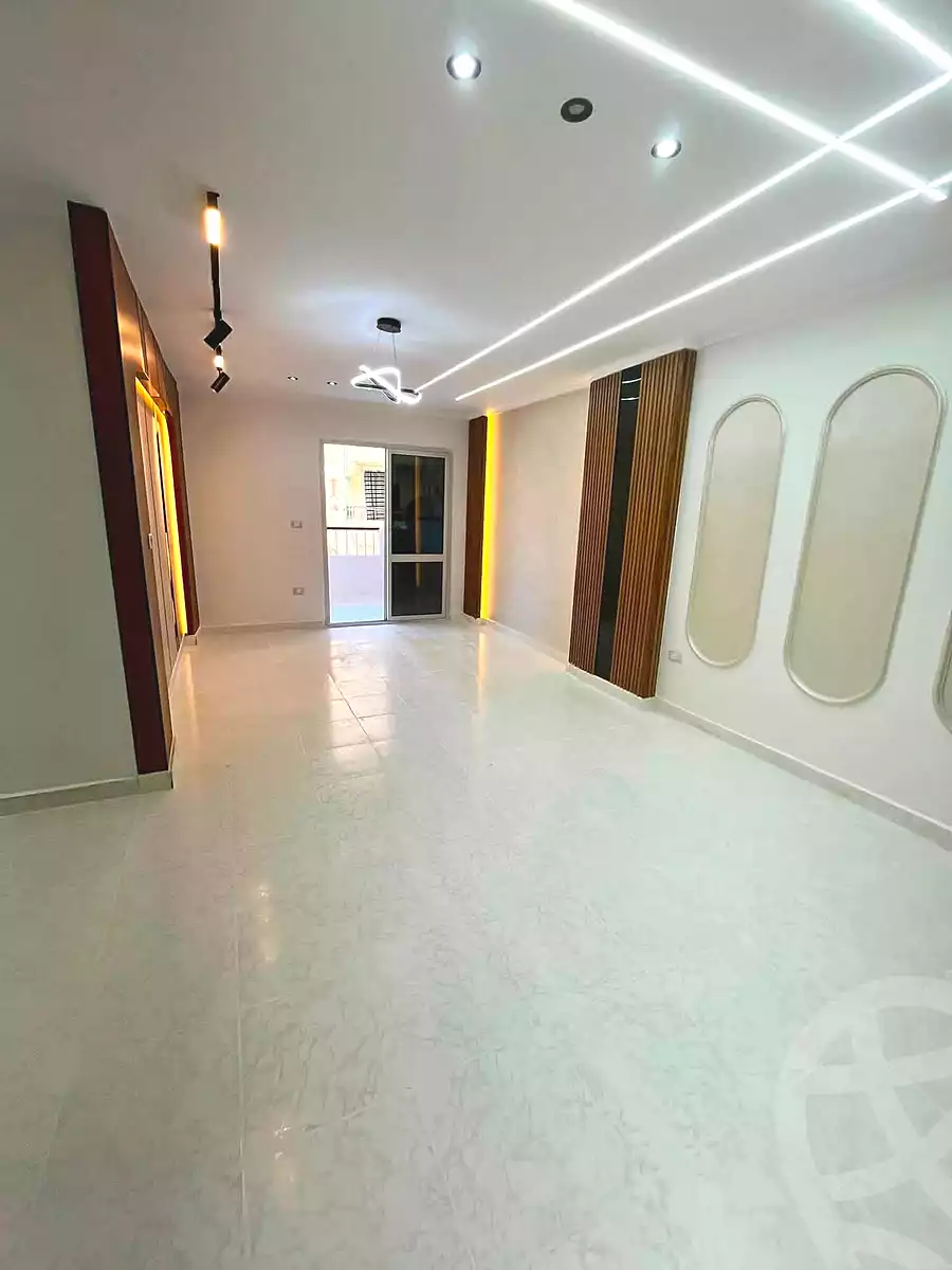 https://aqarmap.com.eg/en/listing/7328047-for-sale-alexandria-al-agamy-shataa-el-nakheel