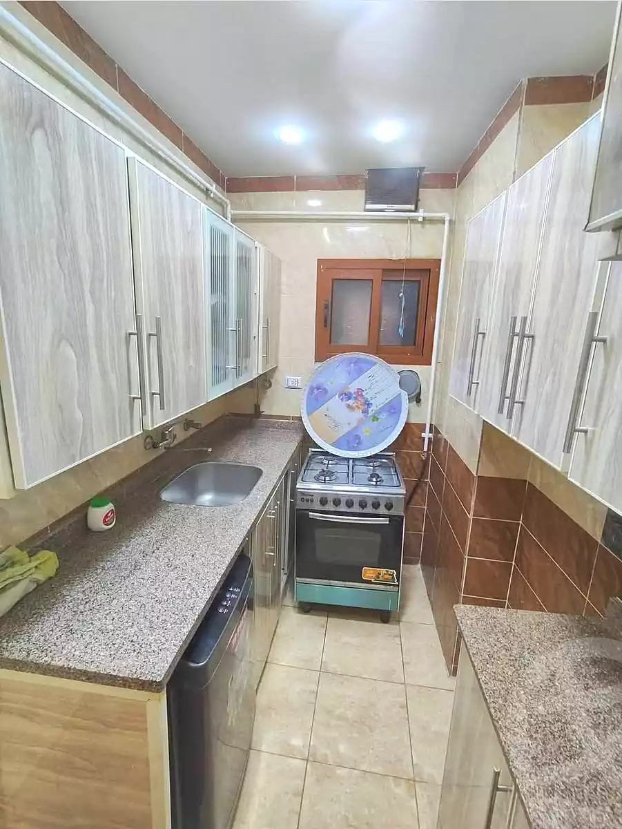 https://aqarmap.com.eg/ar/listing/7328299-for-sale-alexandria-el-asafra-l-sfr-bhry