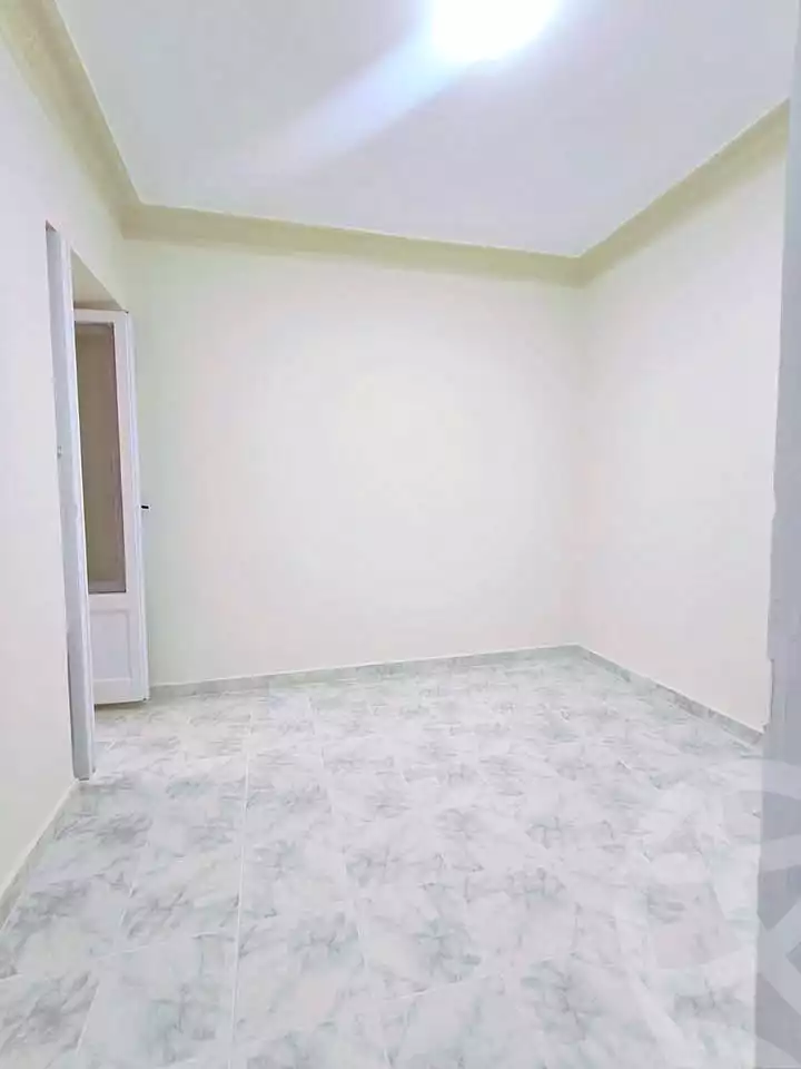 https://aqarmap.com.eg/en/listing/7328684-for-sale-alexandria-al-agamy-shataa-el-nakheel