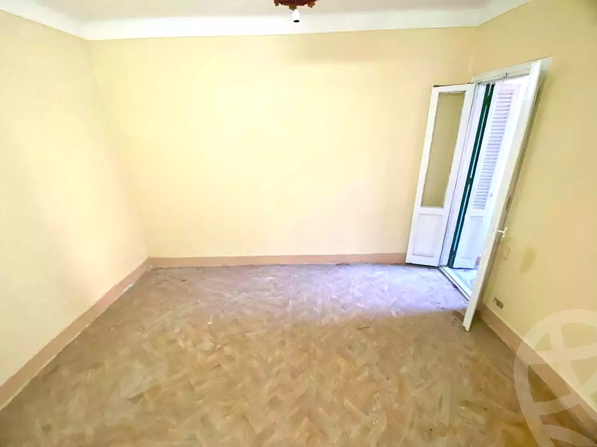 https://aqarmap.com.eg/ar/listing/7328955-for-rent-alexandria-smouha-mohammed-fawzi-moaz-st