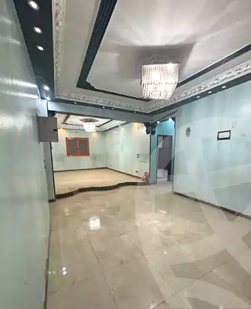 https://aqarmap.com.eg/ar/listing/7328971-for-sale-qalyubia-shubra-el-khaima-shubra-el-khaima-city-ahmed-oraby-st