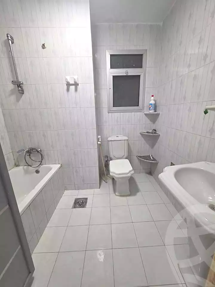 https://aqarmap.com.eg/en/listing/7329110-for-sale-alexandria-al-agamy-shataa-el-nakheel