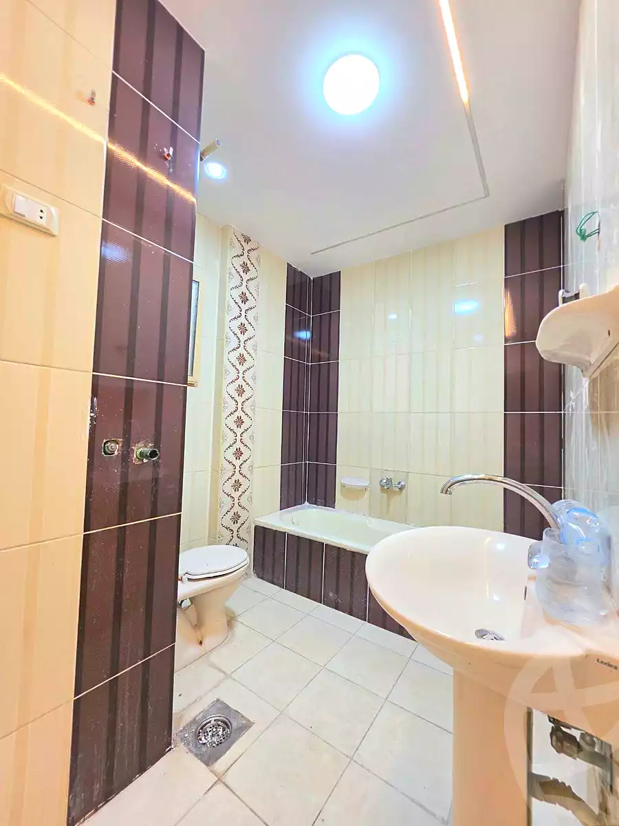 https://aqarmap.com.eg/en/listing/7329206-for-sale-alexandria-sydy-bshr-sydy-bshr-bhry-shr-mhmwd-l-yswy