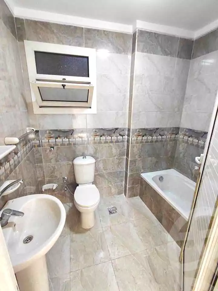 https://aqarmap.com.eg/en/listing/7329267-for-sale-alexandria-el-asafra-l-sfr-bhry