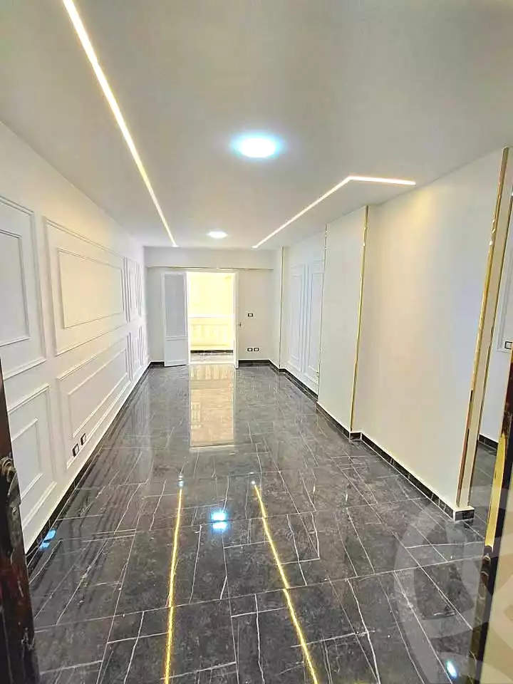 https://aqarmap.com.eg/ar/listing/7329326-for-sale-alexandria-sydy-bshr-sydy-bshr-bhry-gamal-abd-el-nasir-st