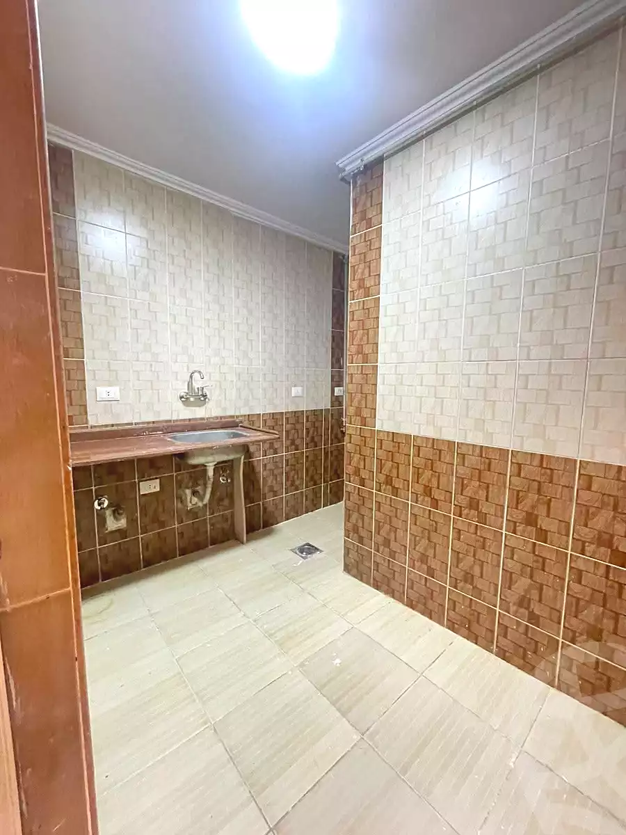 https://aqarmap.com.eg/en/listing/7329402-for-sale-alexandria-miami-bilal-ibn-rabbah-st
