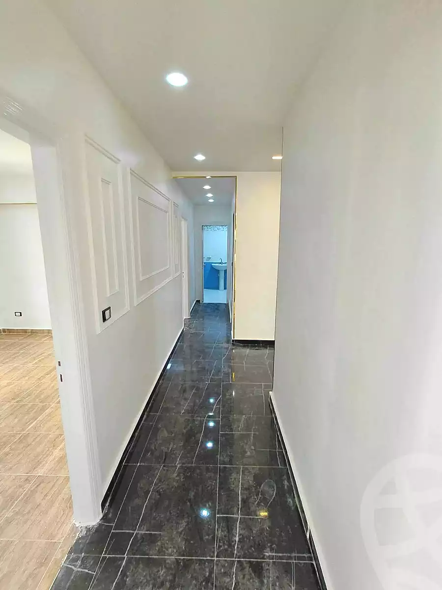 https://aqarmap.com.eg/en/listing/7329741-for-sale-alexandria-sydy-bshr-sydy-bshr-bhry-street-16