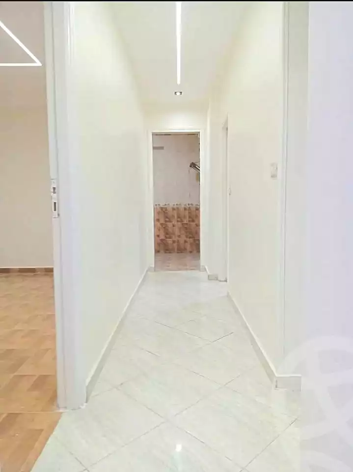 https://aqarmap.com.eg/en/listing/7329841-for-sale-alexandria-sydy-bshr-sydy-bshr-qbly-el-sadaqa-el-islameya-mosque-st