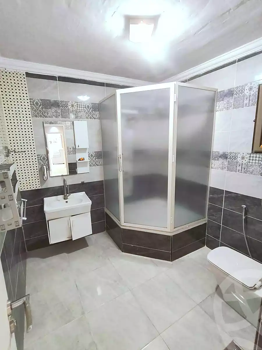https://aqarmap.com.eg/ar/listing/7329839-for-sale-alexandria-sydy-bshr-sydy-bshr-bhry-shr-mhmwd-l-yswy