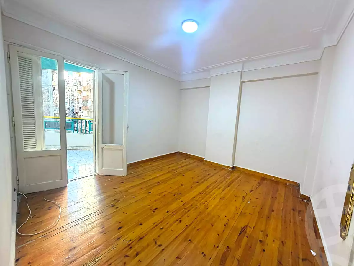 https://aqarmap.com.eg/en/listing/7329916-for-rent-alexandria-el-asafra-l-sfr-bhry