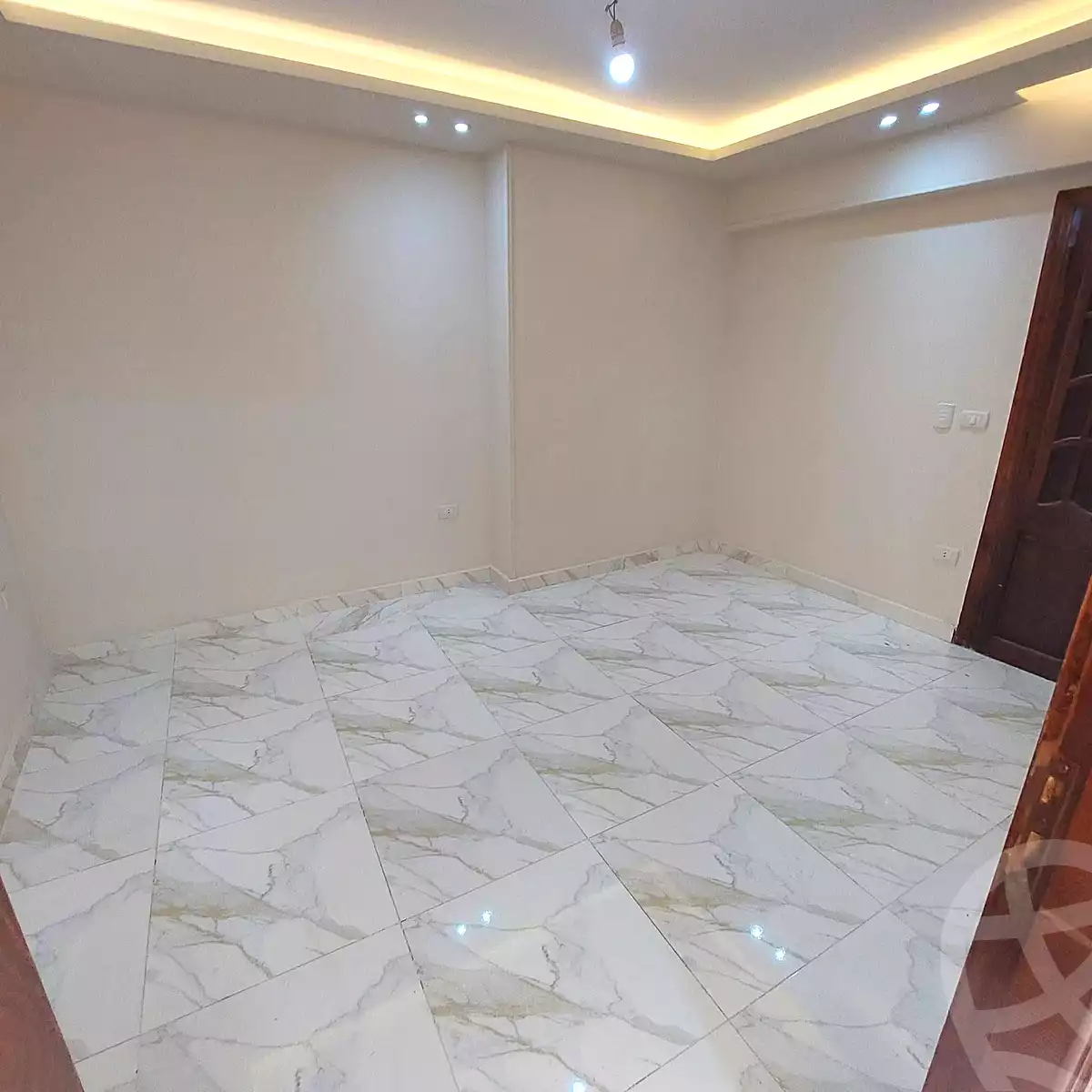https://aqarmap.com.eg/ar/listing/7329952-for-rent-alexandria-el-mandara
