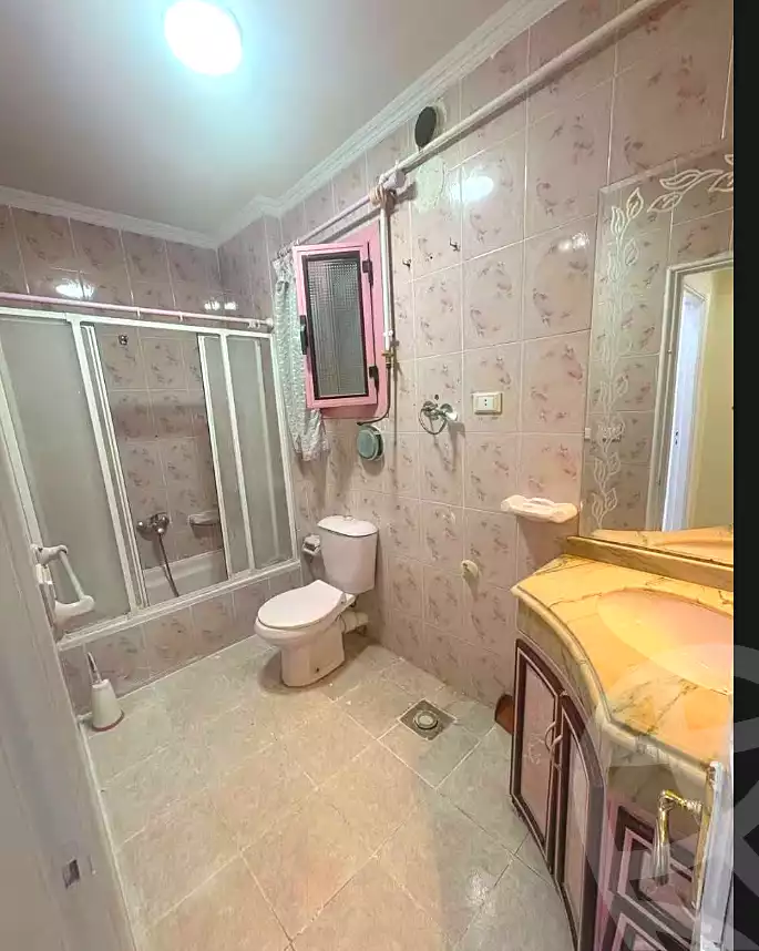 https://aqarmap.com.eg/ar/listing/7330090-for-sale-alexandria-sydy-bshr-sydy-bshr-bhry-shr-mhmwd-l-yswy