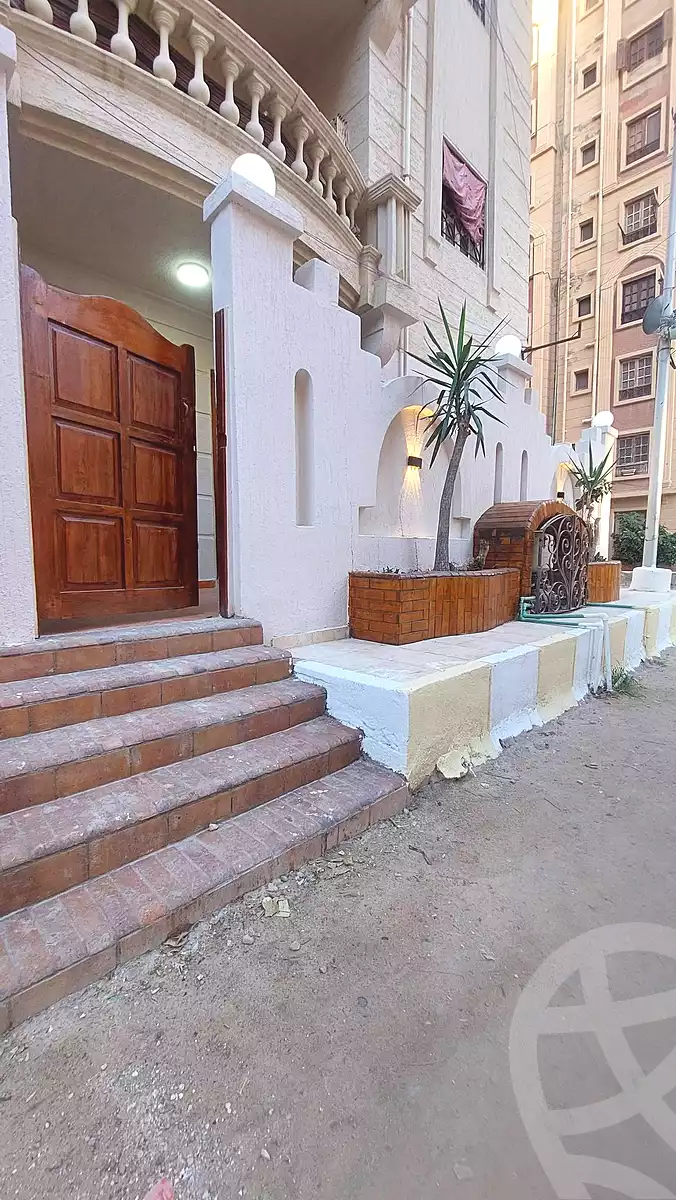 https://aqarmap.com.eg/en/listing/7330524-for-sale-alexandria-al-agamy-shataa-el-nakheel