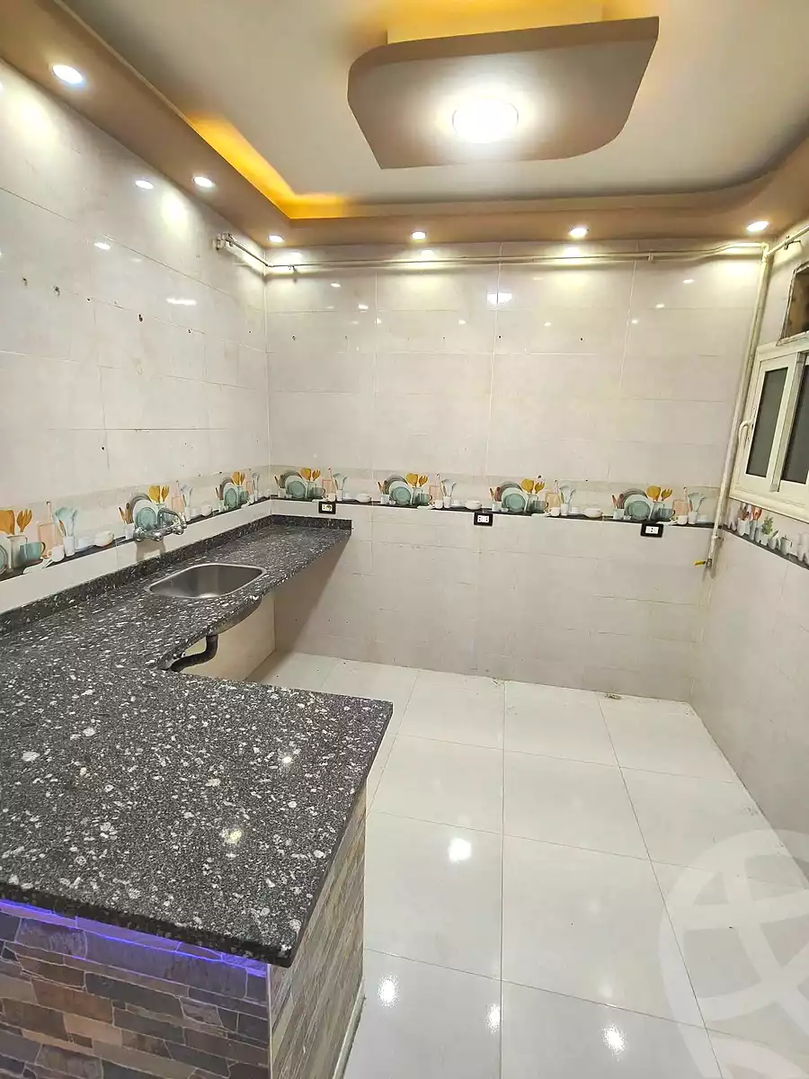 https://aqarmap.com.eg/en/listing/7330583-for-rent-cairo-helwan-hadayek-helwan-nile-corniche-st