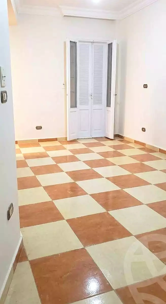 https://aqarmap.com.eg/en/listing/7330741-for-sale-alexandria-sydy-bshr-sydy-bshr-bhry-ali-hipa-st
