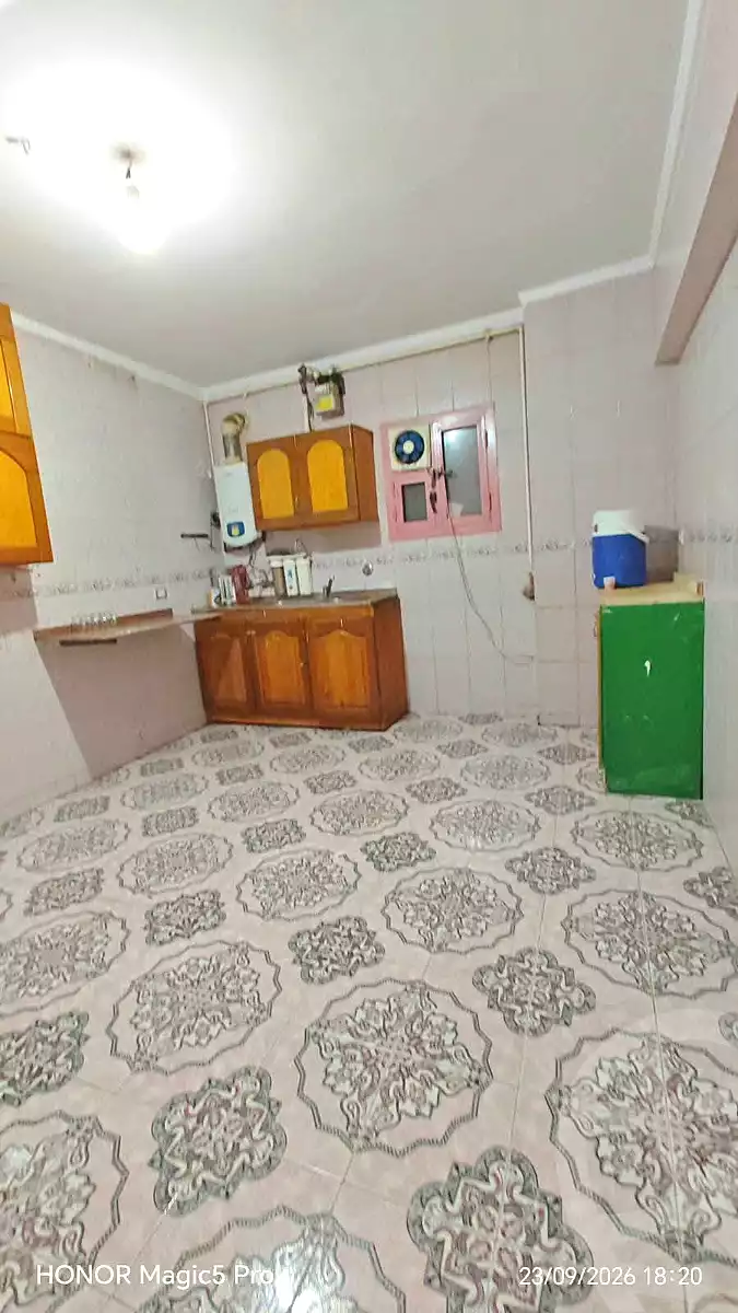 https://aqarmap.com.eg/ar/listing/7330854-for-sale-cairo-helwan-helwan-el-sharkeya-khesro-basha-st