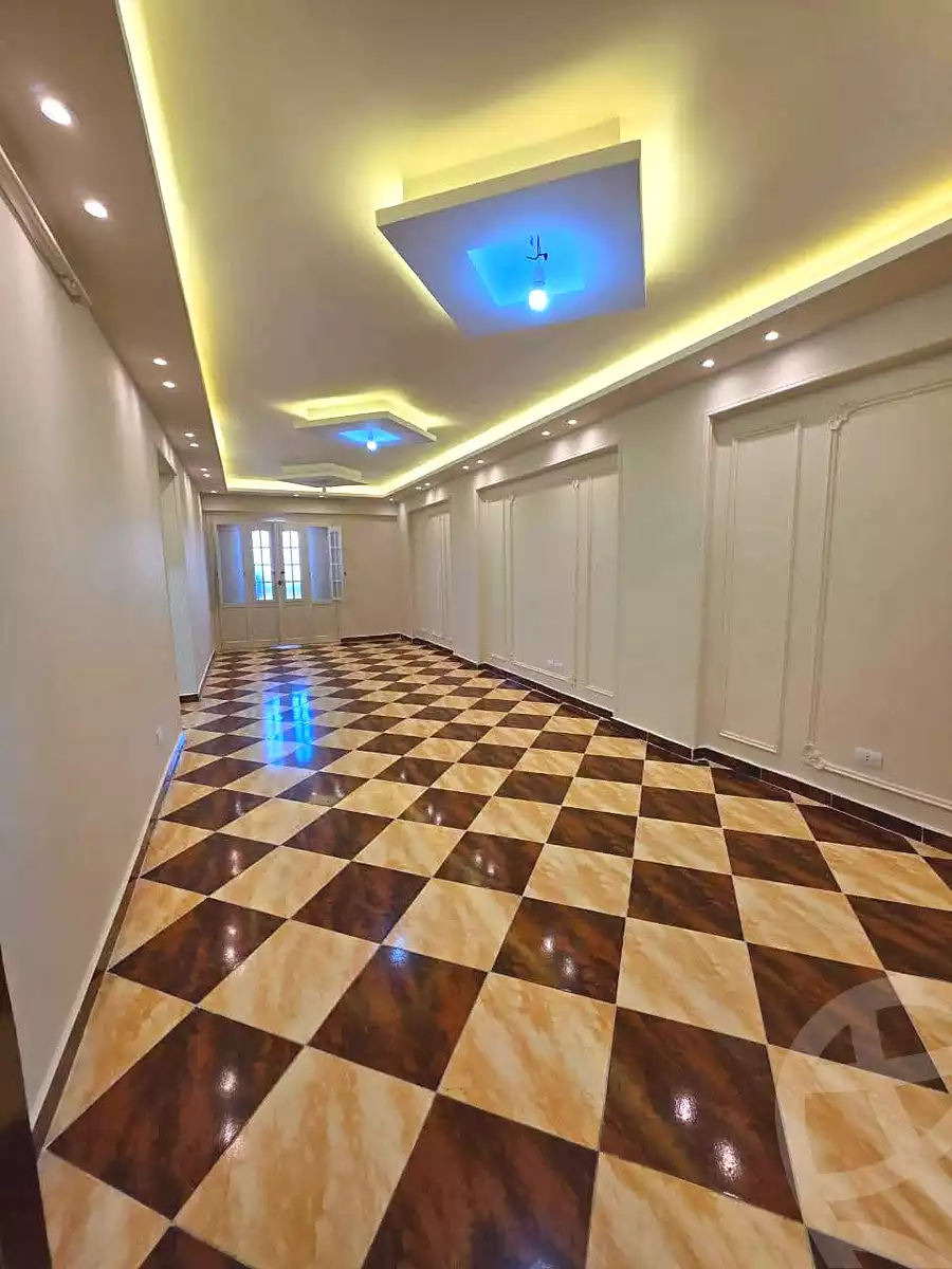 https://aqarmap.com.eg/ar/listing/7330864-for-sale-alexandria-sydy-bshr-sydy-bshr-bhry-gamal-abd-el-nasir-st