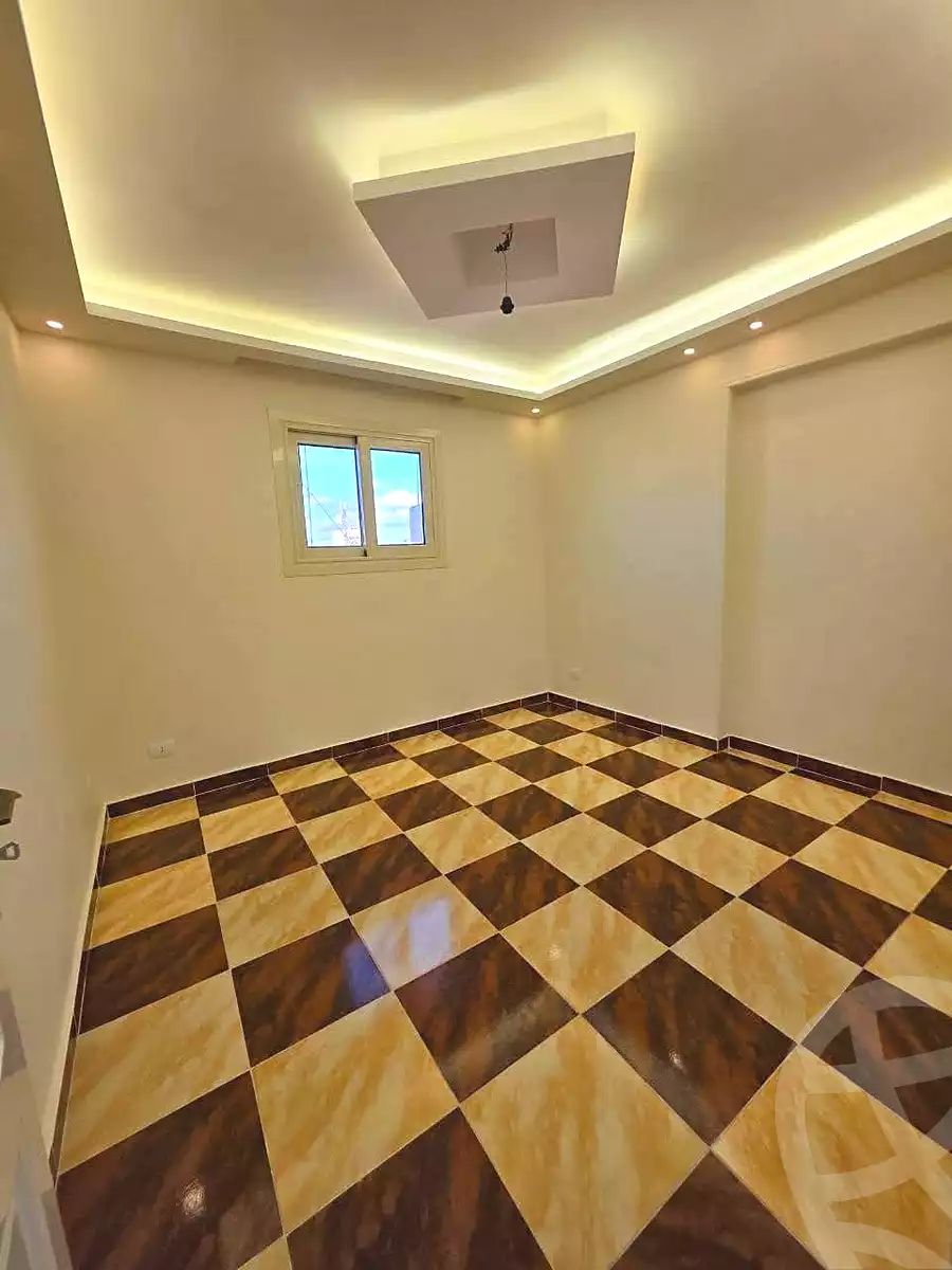 https://aqarmap.com.eg/ar/listing/7330864-for-sale-alexandria-sydy-bshr-sydy-bshr-bhry-gamal-abd-el-nasir-st