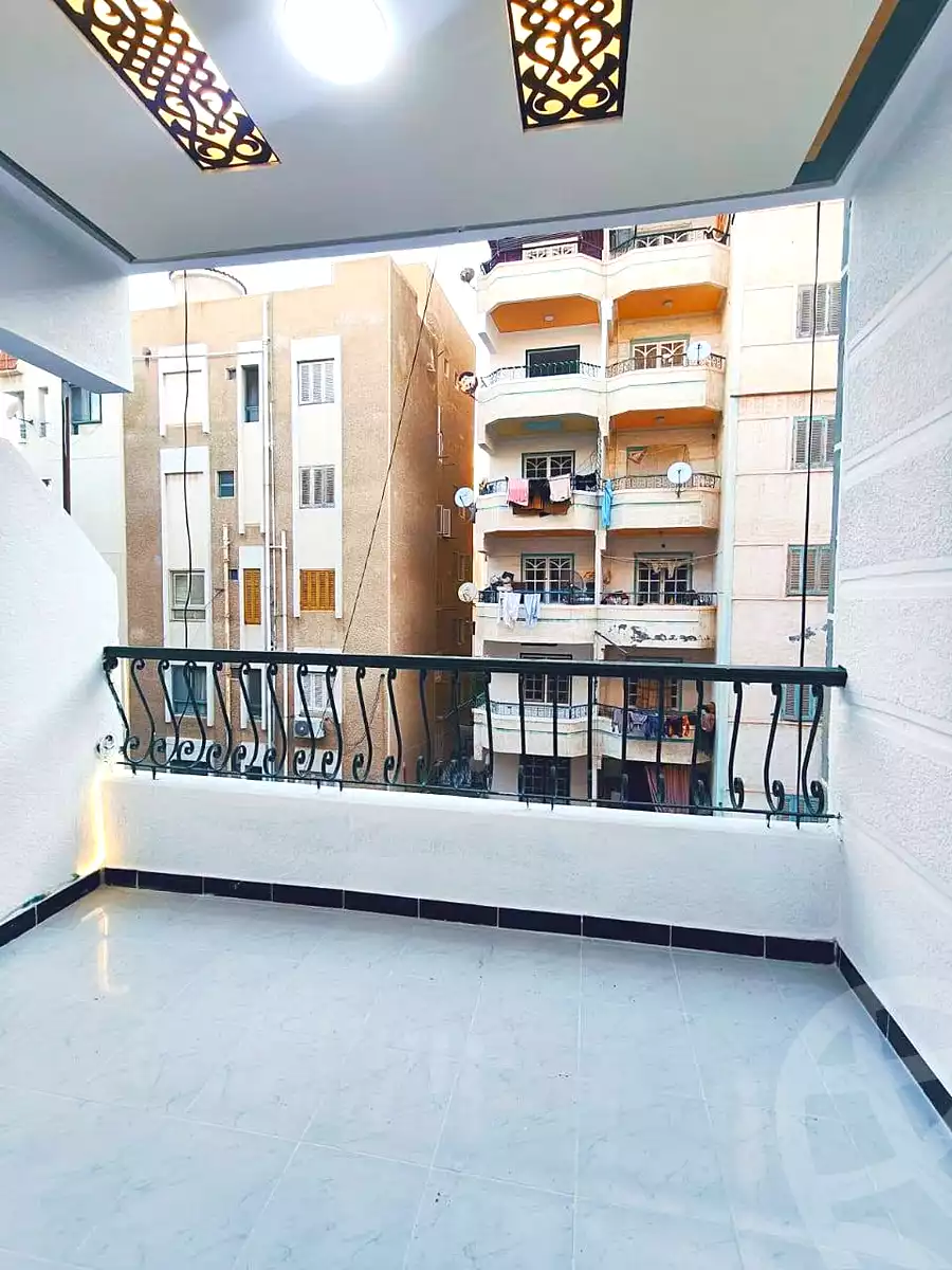 https://aqarmap.com.eg/ar/listing/7330936-for-sale-alexandria-al-agamy-shataa-el-nakheel