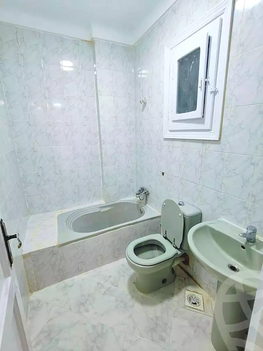 https://aqarmap.com.eg/ar/listing/7330936-for-sale-alexandria-al-agamy-shataa-el-nakheel