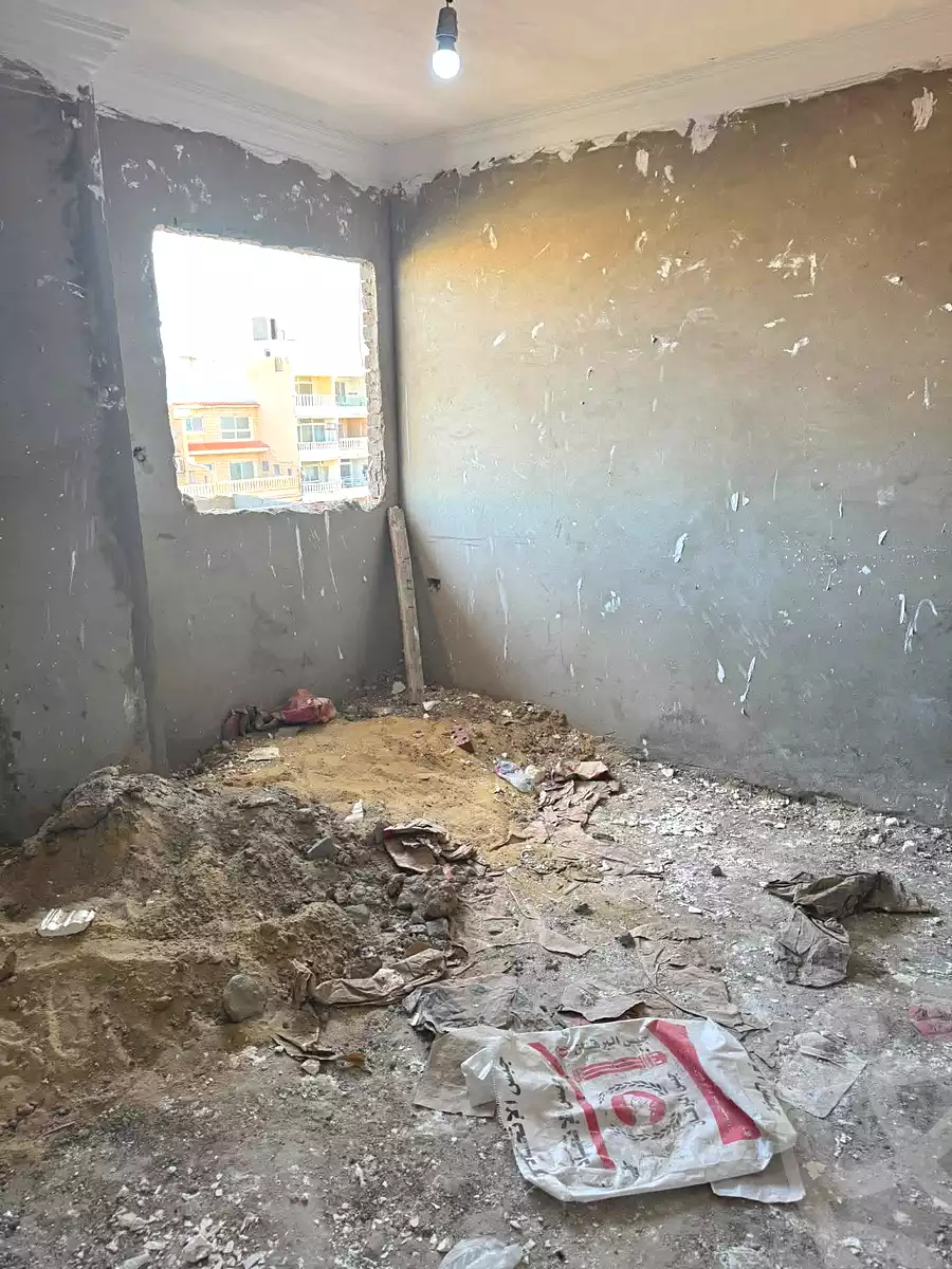 https://aqarmap.com.eg/ar/listing/7331081-for-sale-alexandria-al-agamy-lbytsh-bianchiii