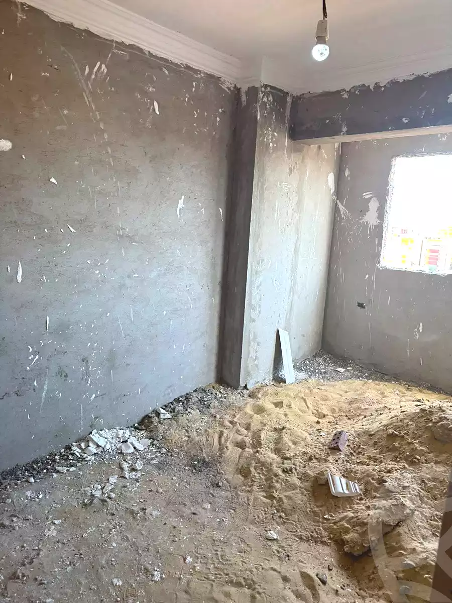 https://aqarmap.com.eg/ar/listing/7331081-for-sale-alexandria-al-agamy-lbytsh-bianchiii