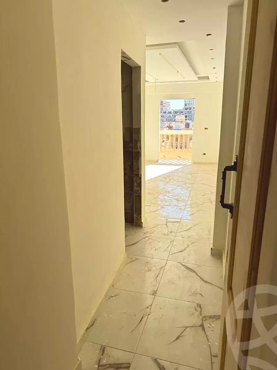 https://aqarmap.com.eg/ar/listing/7331092-for-sale-alexandria-al-agamy-el-hanouvel