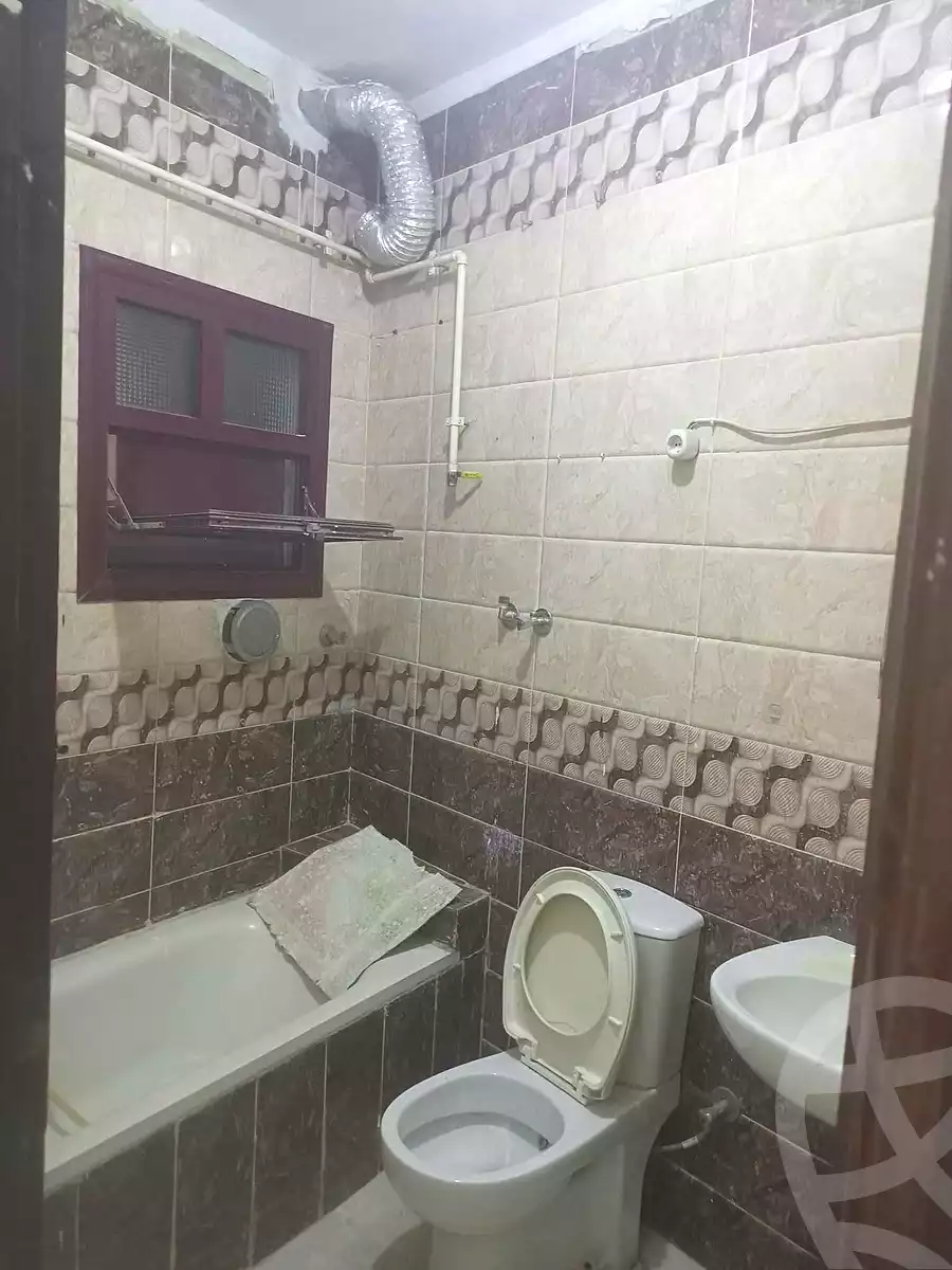 https://aqarmap.com.eg/ar/listing/7331117-for-rent-cairo-helwan-hadayek-helwan-nile-corniche-st