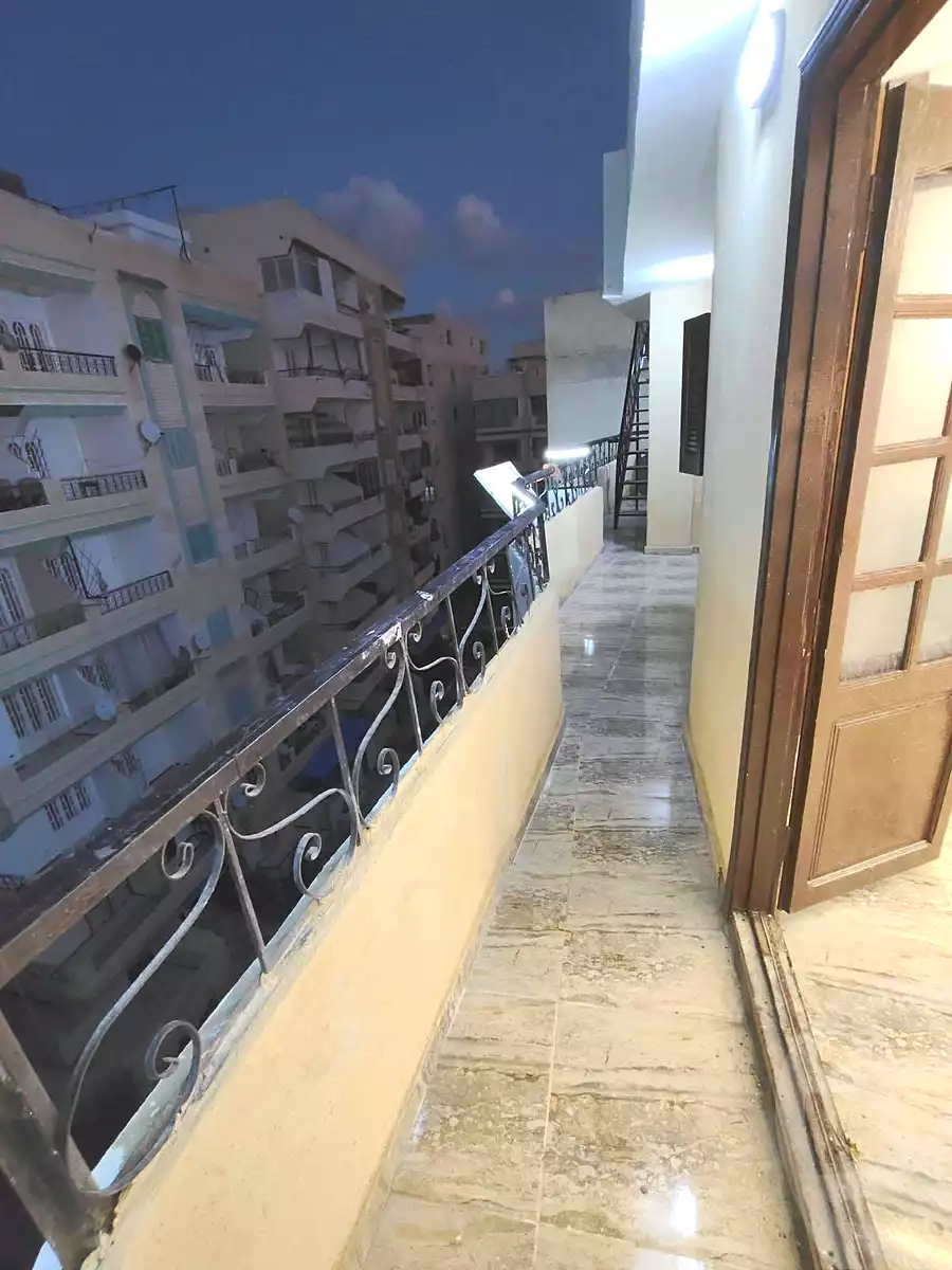 https://aqarmap.com.eg/en/listing/7331126-for-sale-alexandria-al-agamy-shataa-el-nakheel