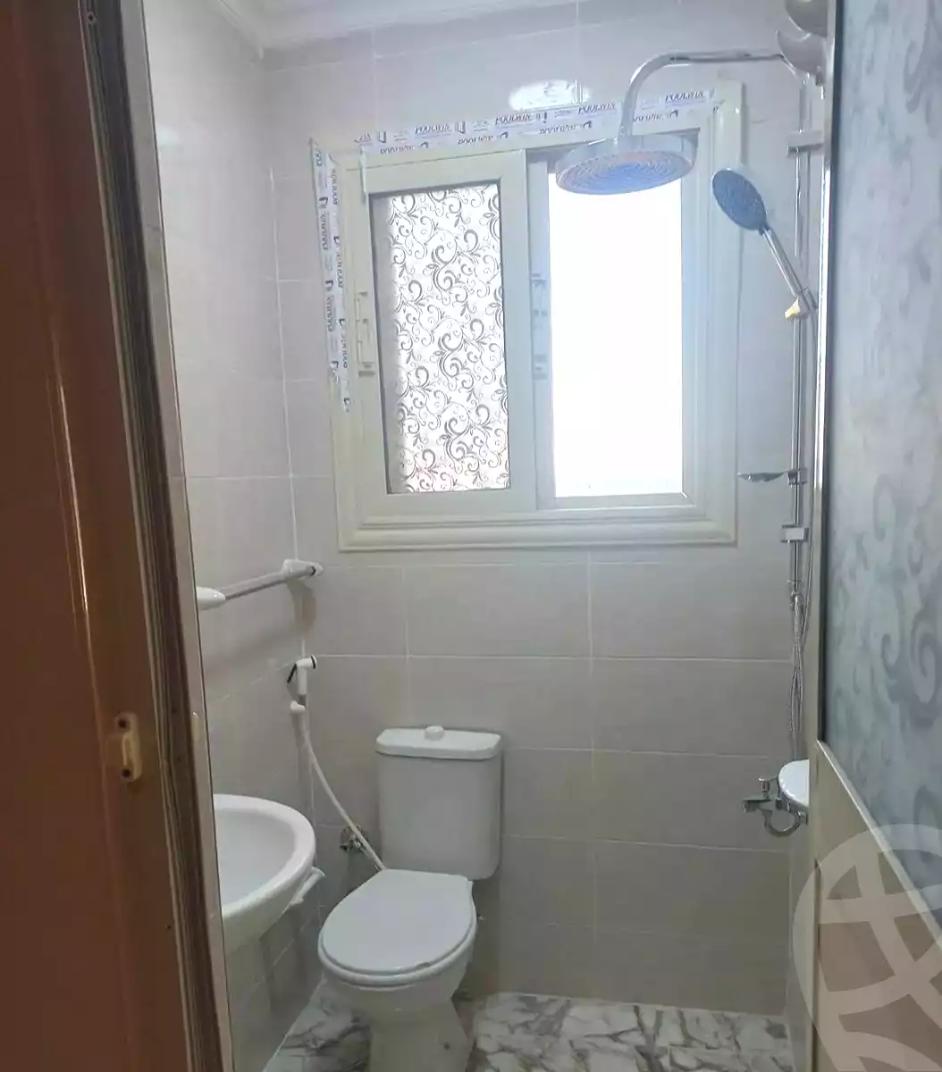 https://aqarmap.com.eg/en/listing/7331125-for-sale-alexandria-sydy-bshr-sydy-bshr-bhry
