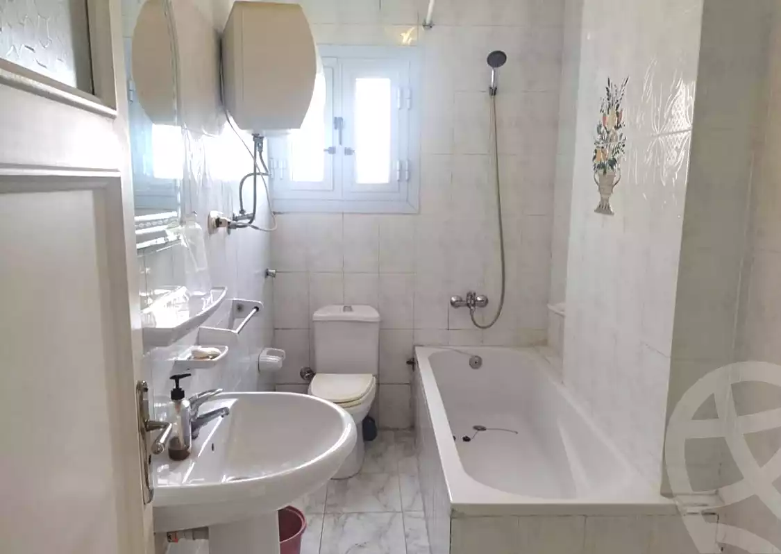 https://aqarmap.com.eg/en/listing/7331153-for-rent-alexandria-fleming