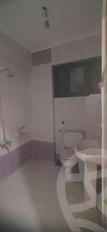 https://aqarmap.com.eg/en/listing/7331280-for-sale-alexandria-al-agamy-lbytsh-el-hanafeya-st